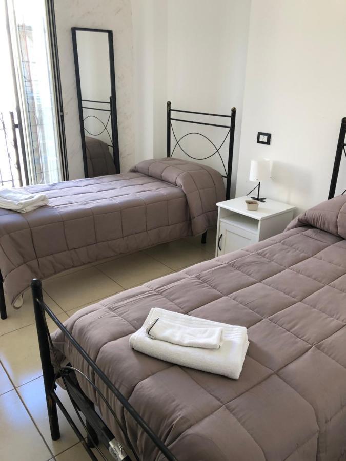 Terrazza Fama Villa Catania Bagian luar foto
